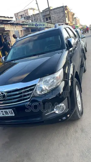 Toyota Fortuner 2013 Noir