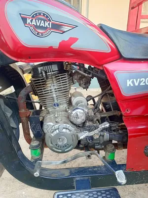 KTM Duke 125 2022 Rouge