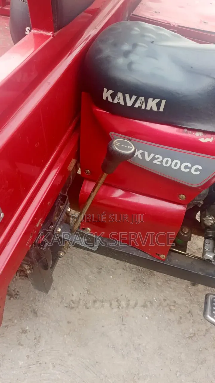 KTM Duke 125 2022 Rouge