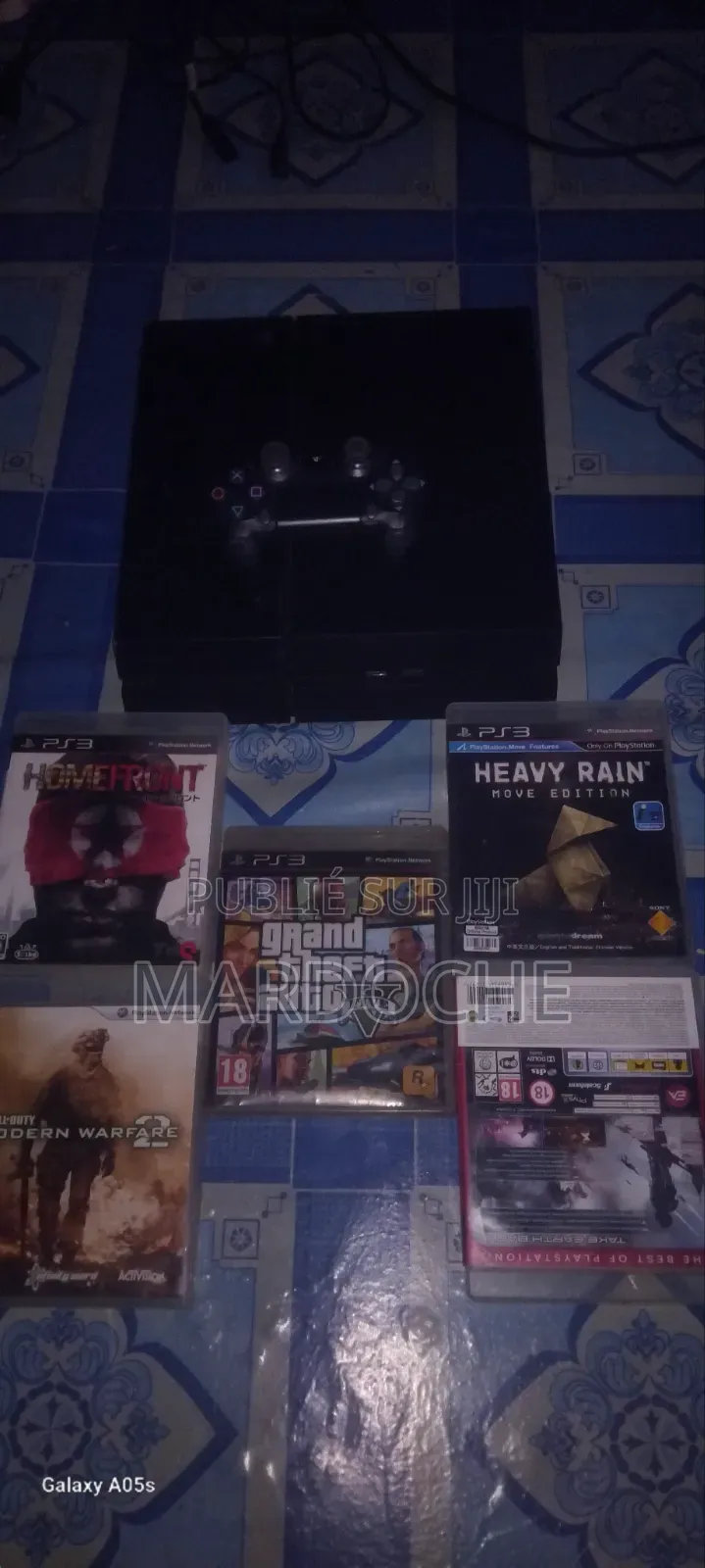 Ps4_version 13.03 Deux Cd Et Une Manette Avec Des Cd Ps3 Avedre