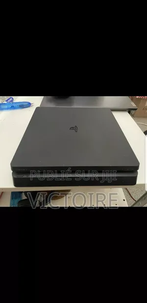 Ps4 Slim Et Ps4 Fat en Vente Non Craqué