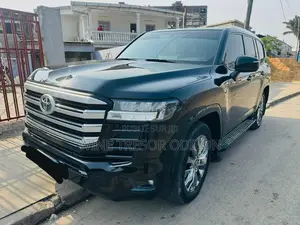 Toyota Land Cruiser LC250 2025 Noir