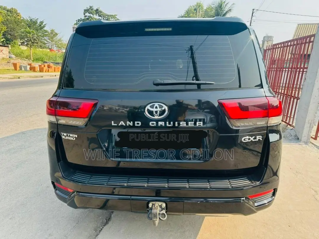 Toyota Land Cruiser LC250 2025 Noir