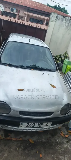 Toyota Corolla 2019 Gris