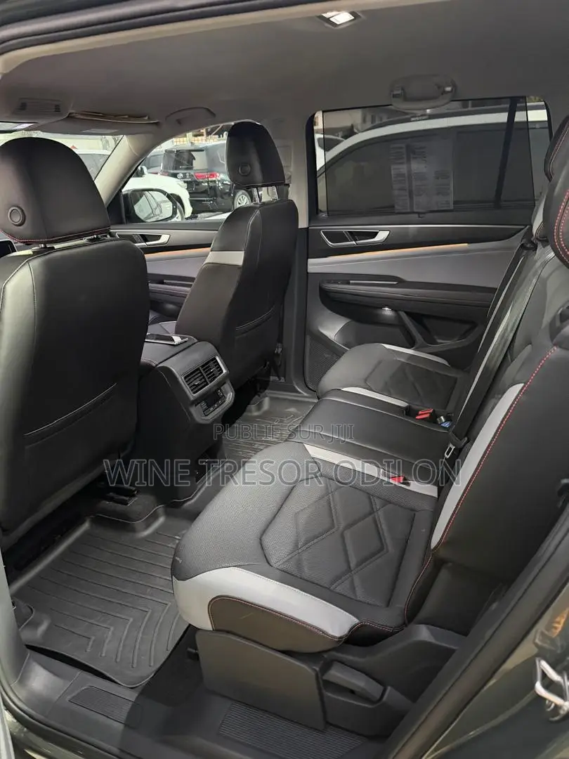 Volkswagen Atlas 2.0T SE 4MOTION 2023 Vert