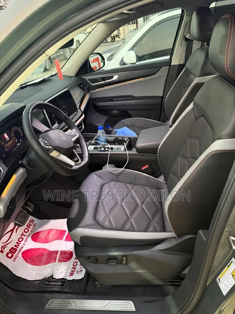 Volkswagen Atlas 2.0T SE 4MOTION 2023 Vert