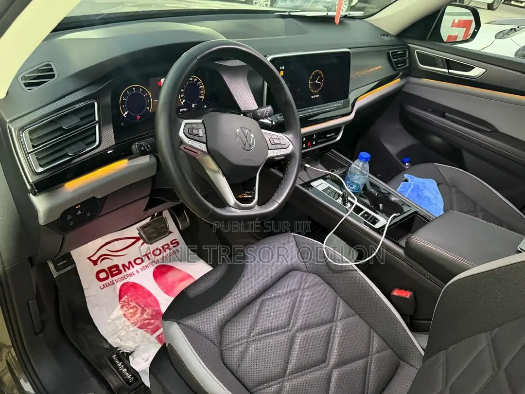 Volkswagen Atlas 2.0T SE 4MOTION 2023 Vert