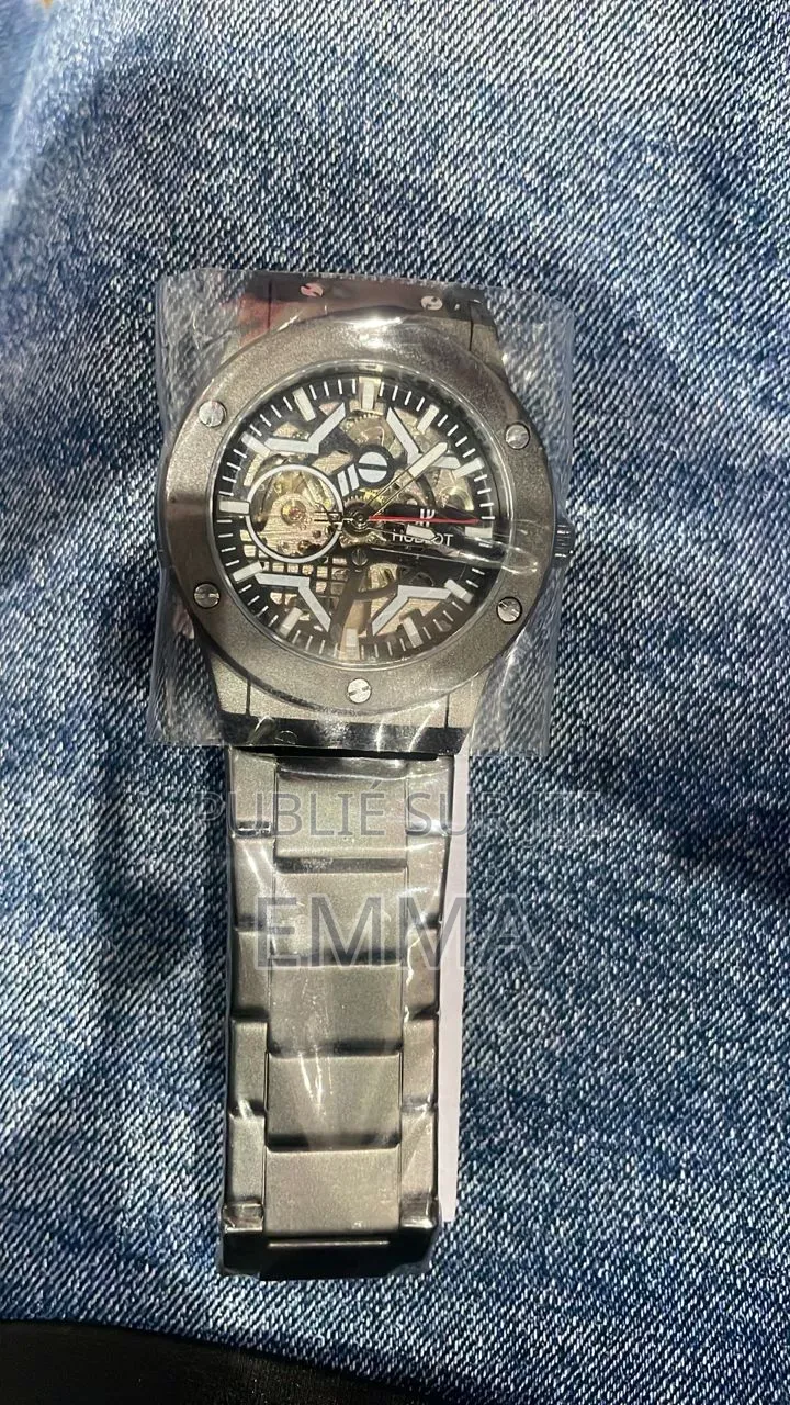 Montre De Différent Style