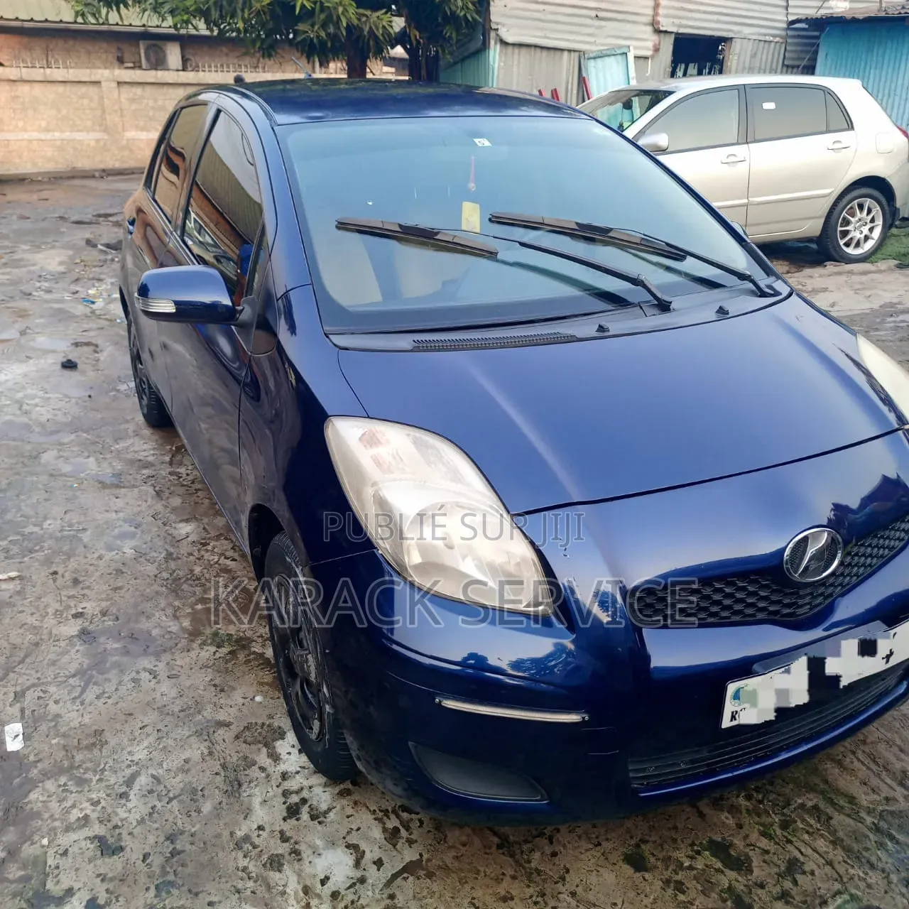 Toyota Yaris 2023 Bleu