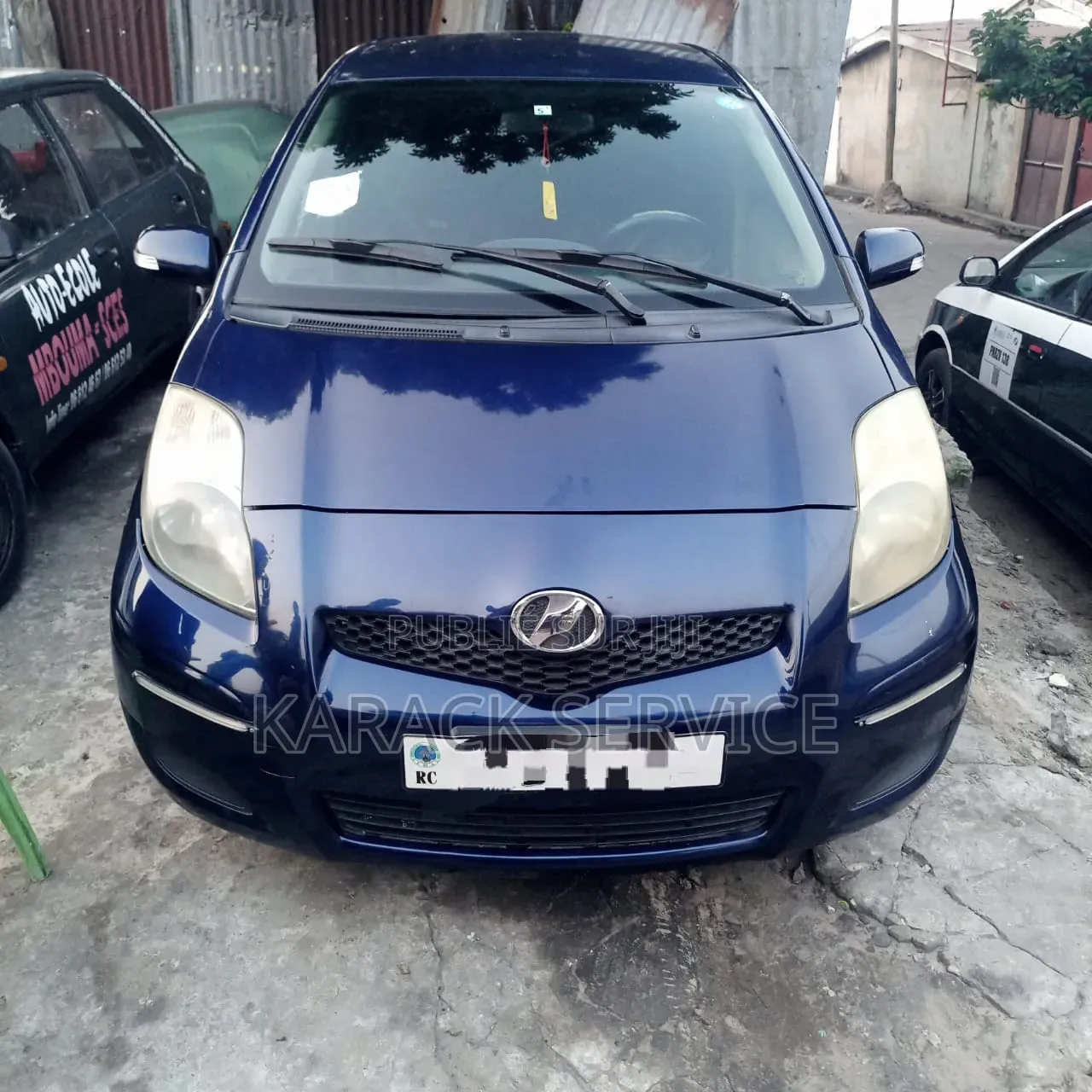 Toyota Yaris 2023 Bleu
