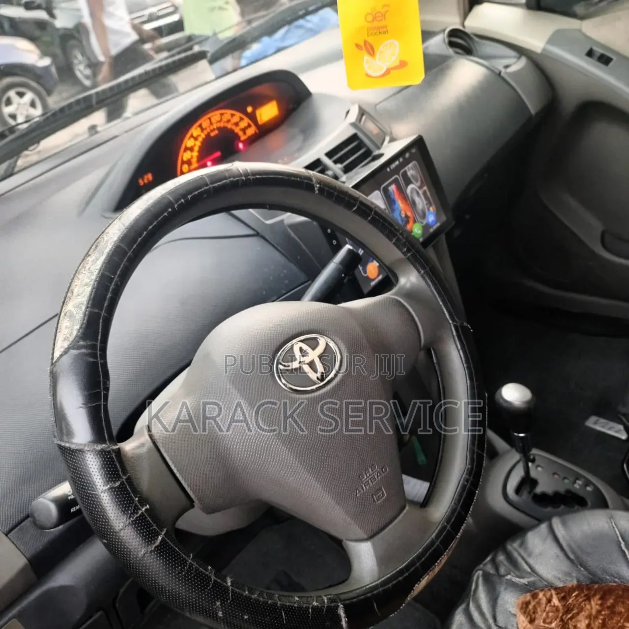 Toyota Yaris 2023 Bleu