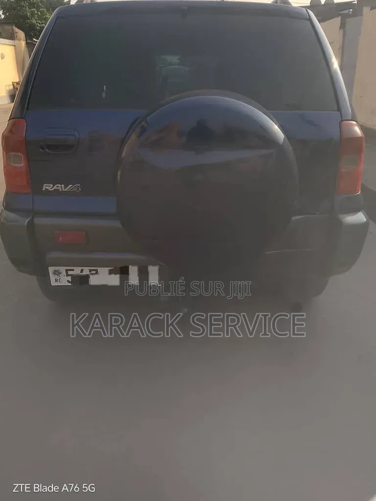 Toyota RAV4 2018 Bleu