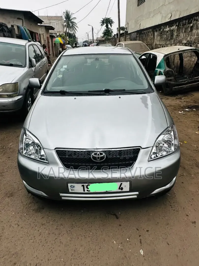 Toyota Corolla 2021 Gris