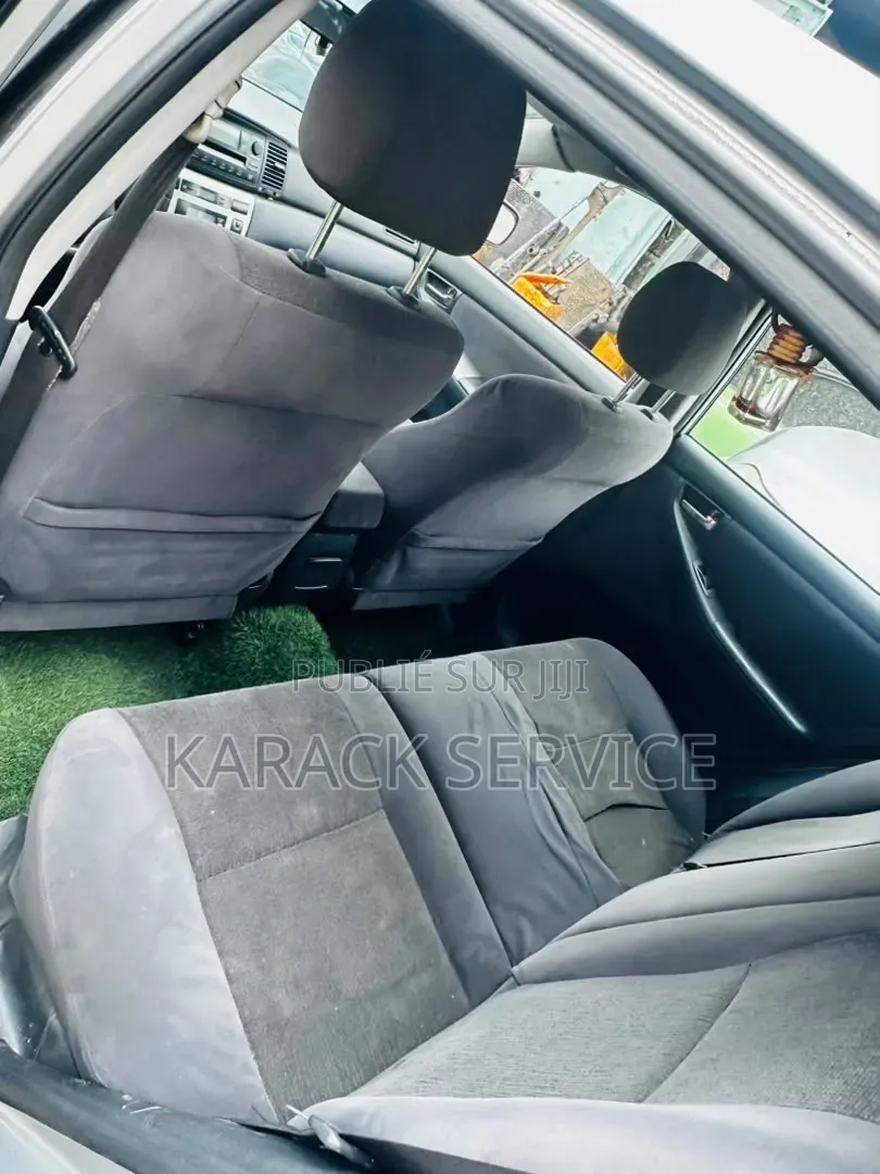 Toyota Corolla 2021 Gris