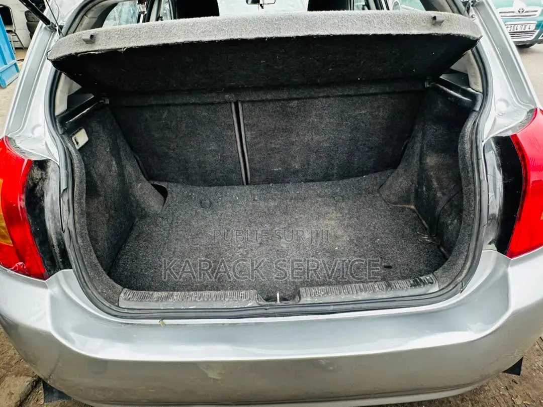 Toyota Corolla 2021 Gris