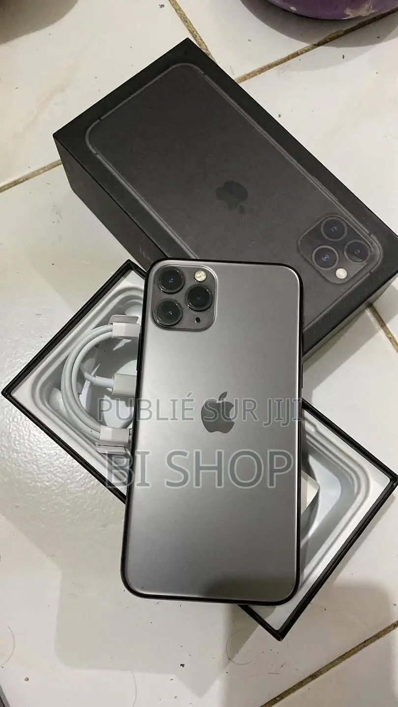 Nouveau Apple iPhone 11 Pro Max 64 GB Gris