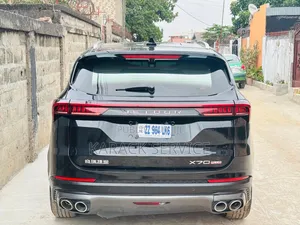 Jetour X70 Plus 2024 Noir