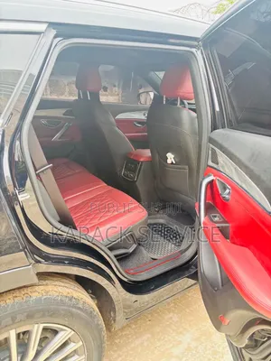 Jetour X70 Plus 2024 Noir