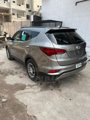 Hyundai Santa Fe 2016 Doré