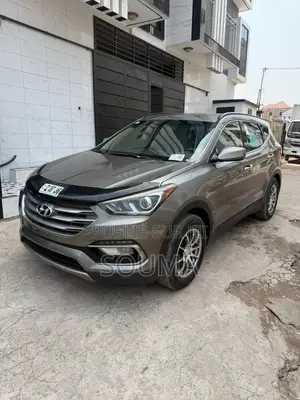 Hyundai Santa Fe 2016 Doré