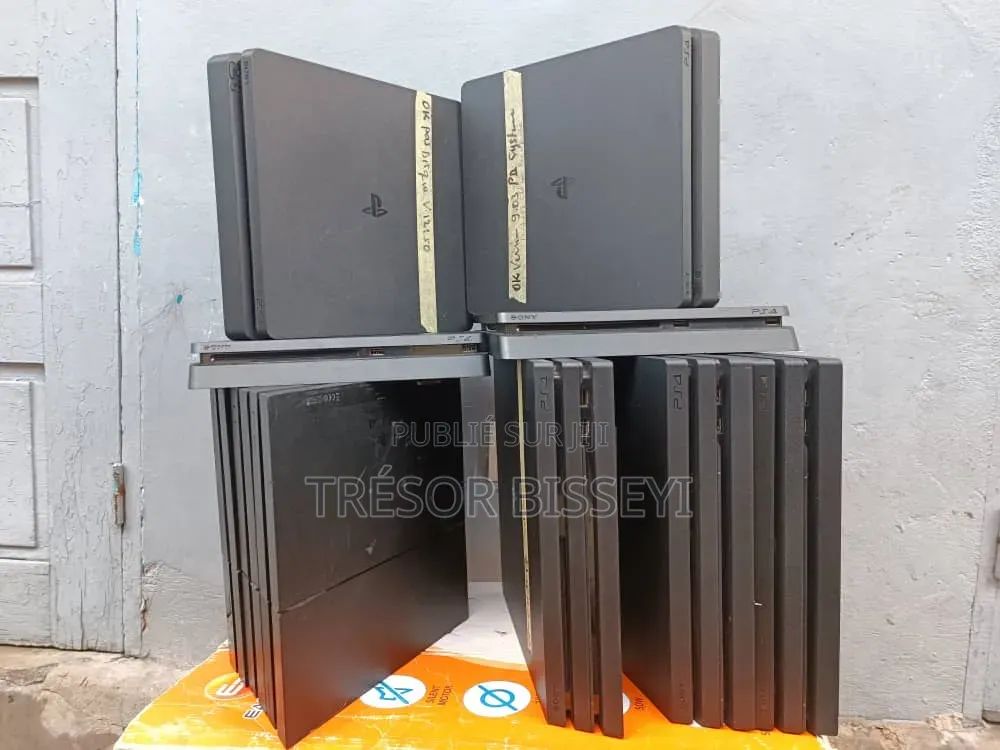 Console Ps4 Fat Ps4 Slim À Vendre en Occasion