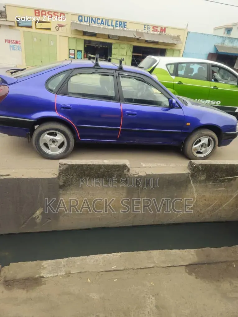 Toyota Corolla 2022 Violet