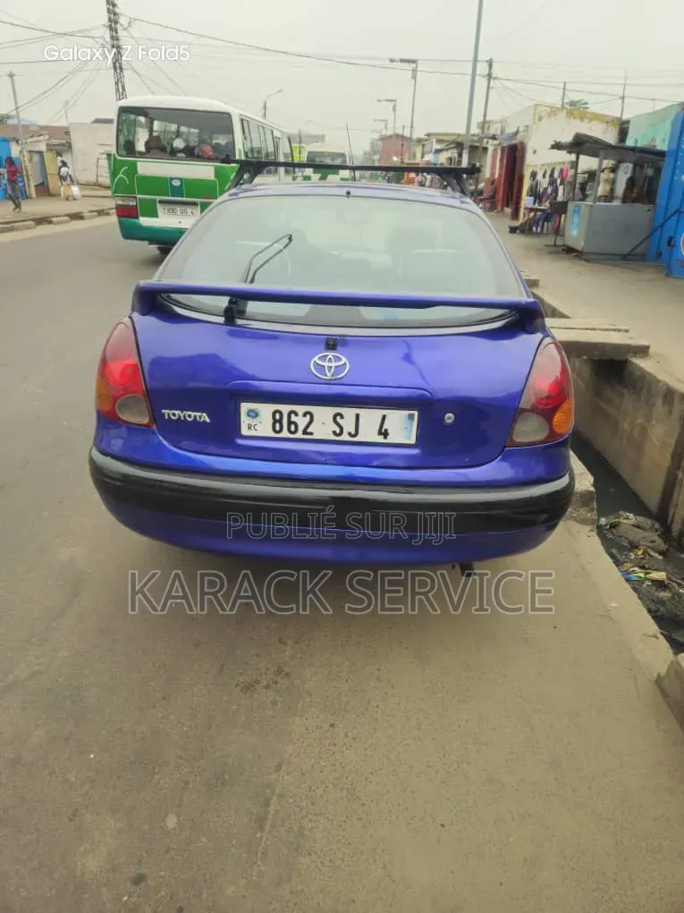 Toyota Corolla 2022 Violet