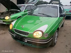 Toyota Corolla 2021 Vert