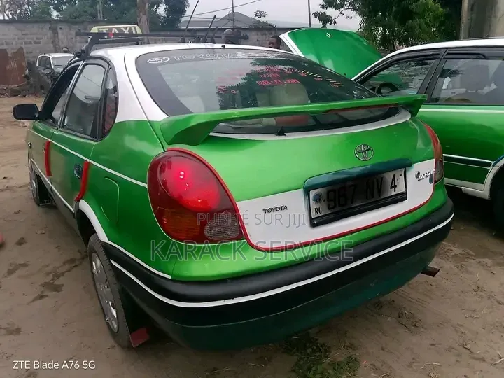 Toyota Corolla 2021 Vert