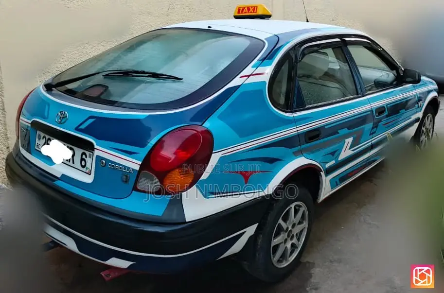 Toyota Corolla 2017 Bleu