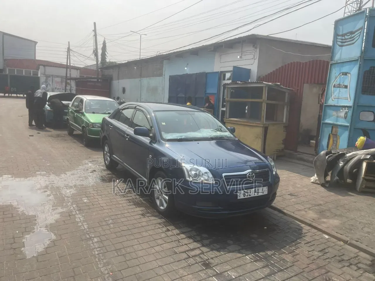 Toyota Avensis 2020 Bleu