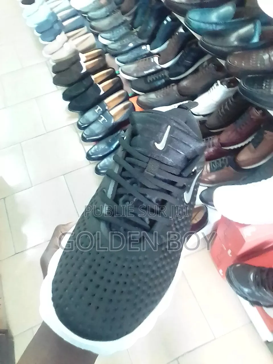 Nike Mind 002