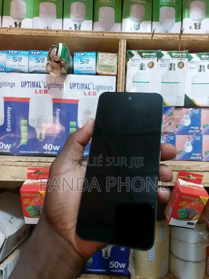 Tecno Spark 40 128 GB Bleu