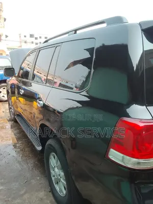 Toyota Land Cruiser 2021 Noir