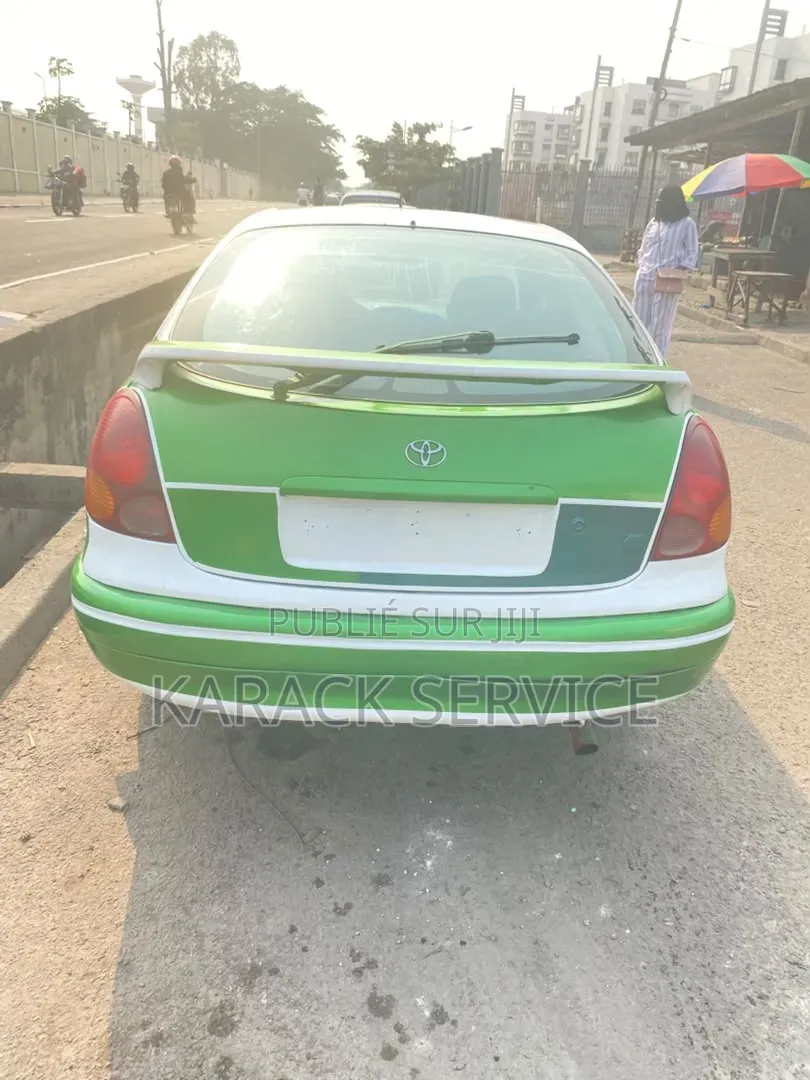 Toyota Corolla 2020 Vert