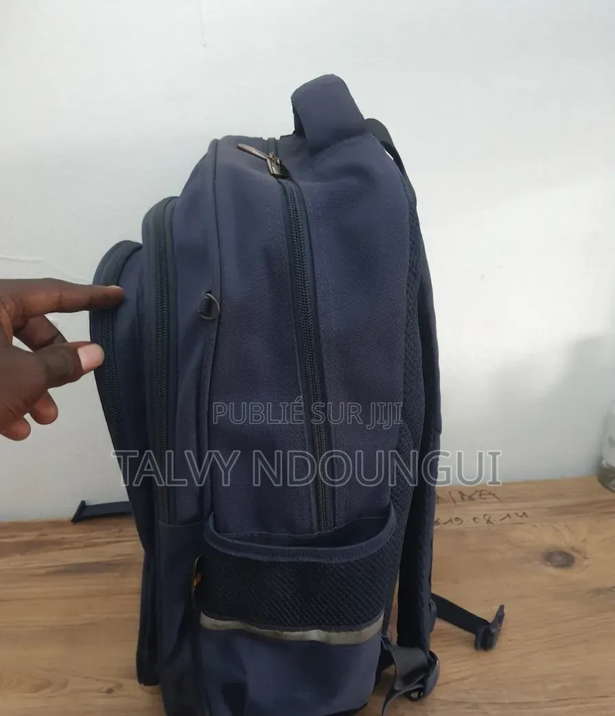Sac À Dos Bleu Marine