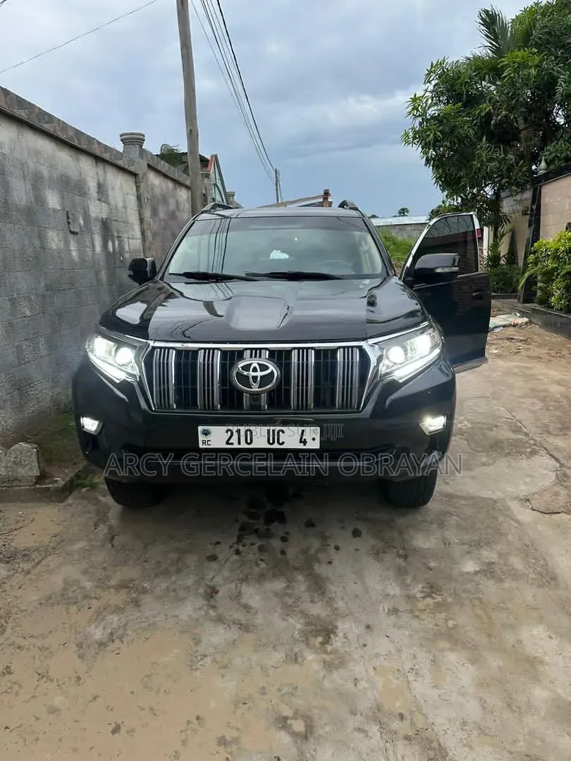 Toyota Land Cruiser 2011 Noir