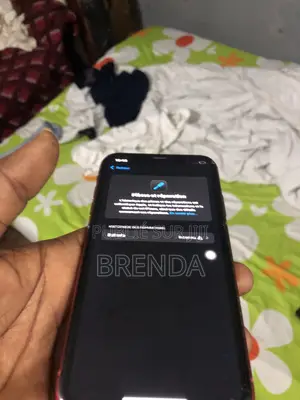 Nouveau Apple iPhone XR 64 GB Rouge
