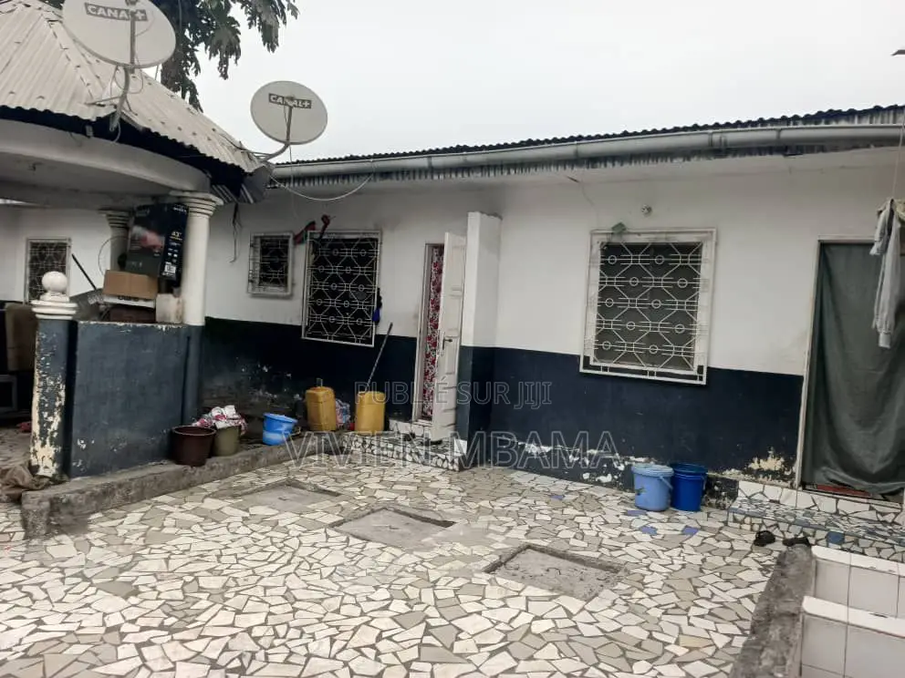 3chbre Appartement dans Tié-Tié à Vendre