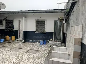 3chbre Appartement dans Tié-Tié à Vendre