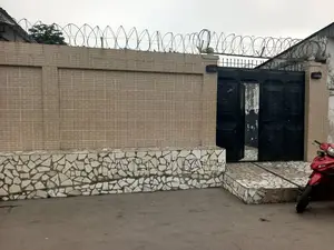 3chbre Appartement dans Tié-Tié à Vendre