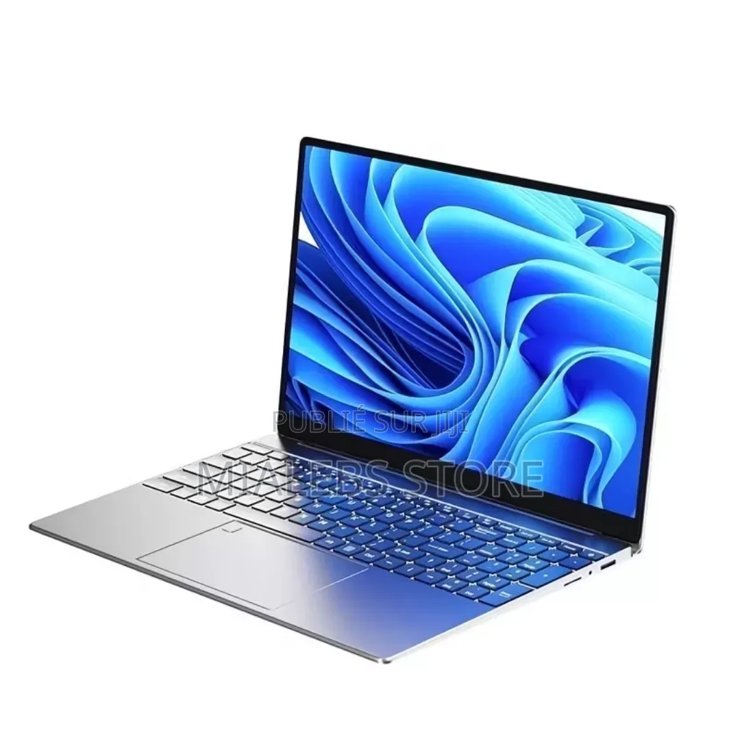 Nouveau Apple MacBook 2015 16GB Intel Core i7 HDD 500GB