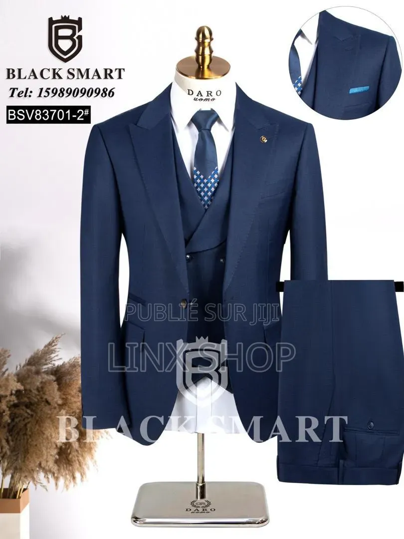 Costume De Bureau