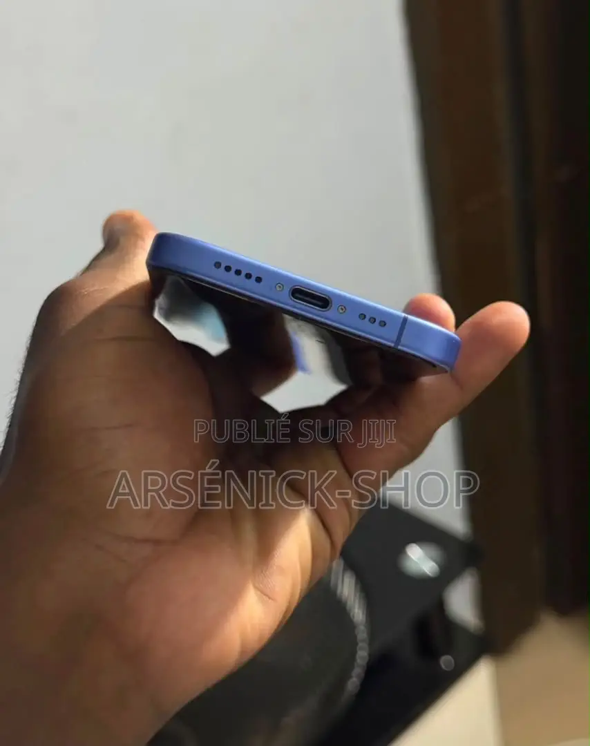 Nouveau Apple iPhone 16 128 GB Bleu