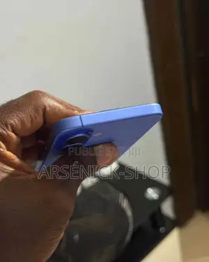 Nouveau Apple iPhone 16 128 GB Bleu