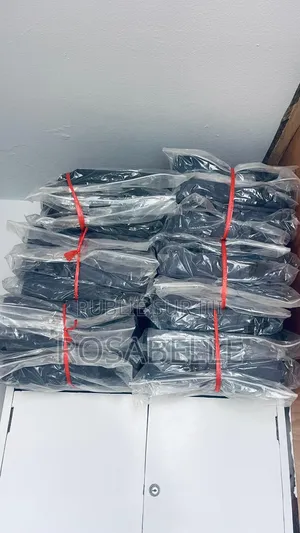 Pour Les Commerçants - Sac Pour Ordinateurs(100 Pièces À 250.000)