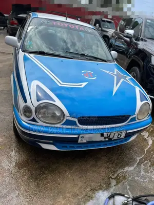 Toyota Corolla 1998 Blue