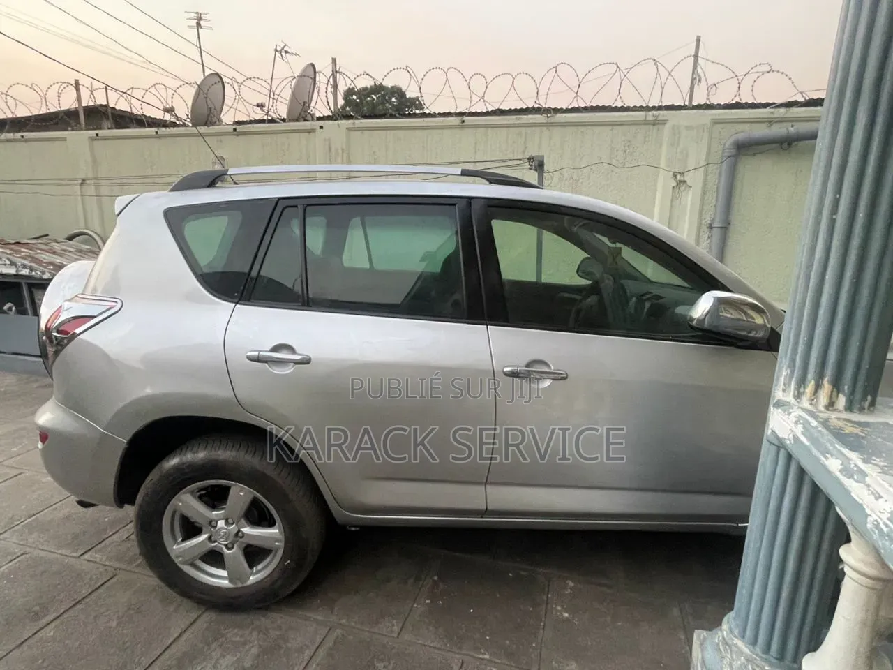 Toyota RAV4 2017 Gris