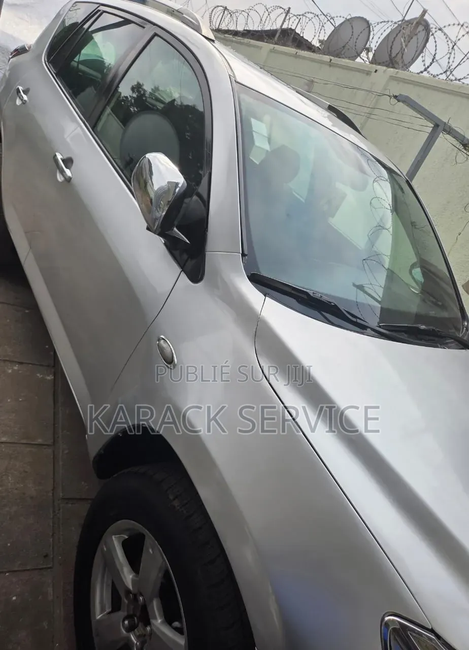 Toyota RAV4 2017 Gris