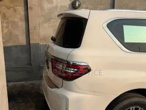 Nissan Patrol 2021 Blanc